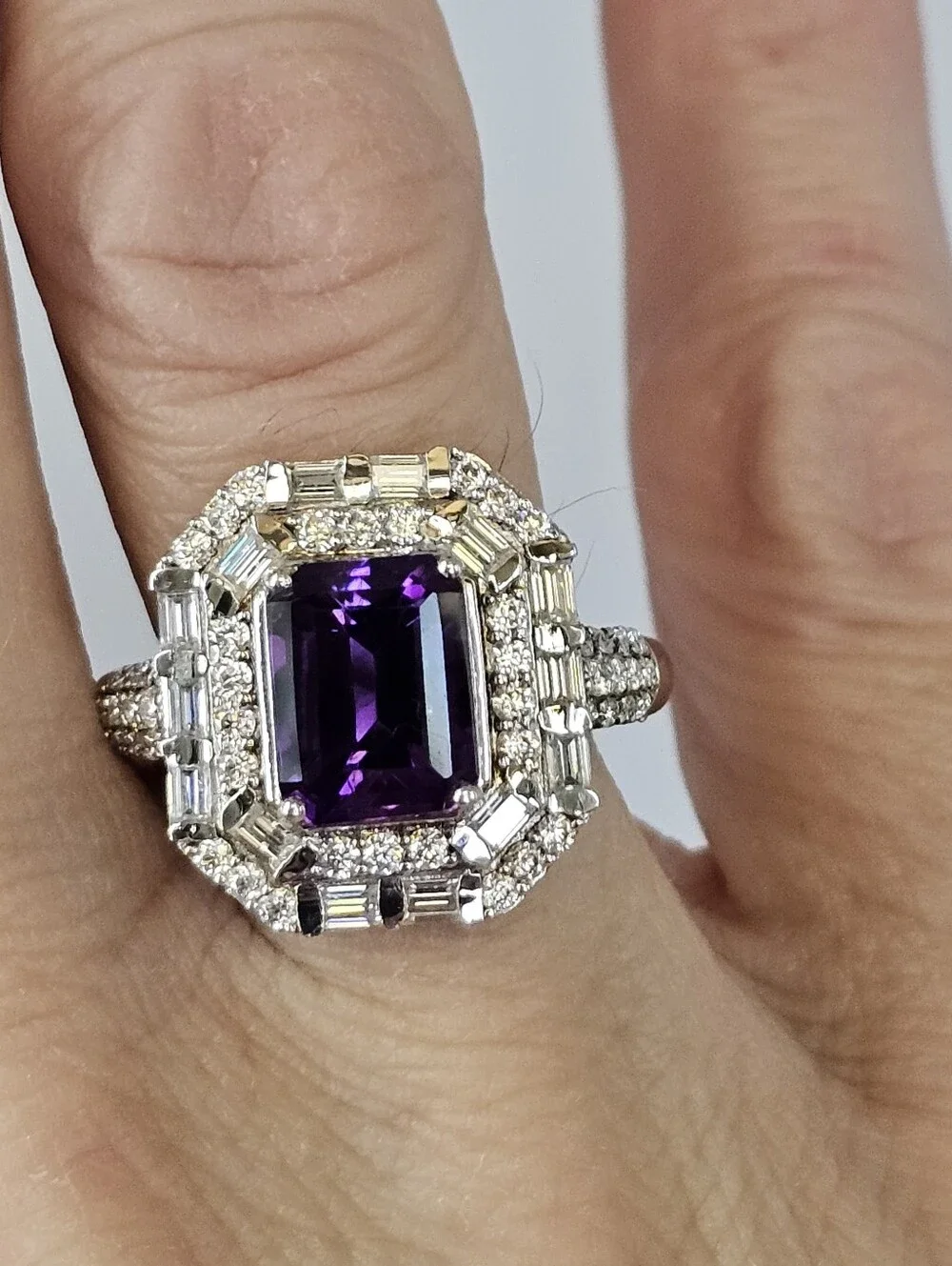 Genuine Amethyst & White Moissanite Ring Sterling Silver Platinum Overlay Sz 7!